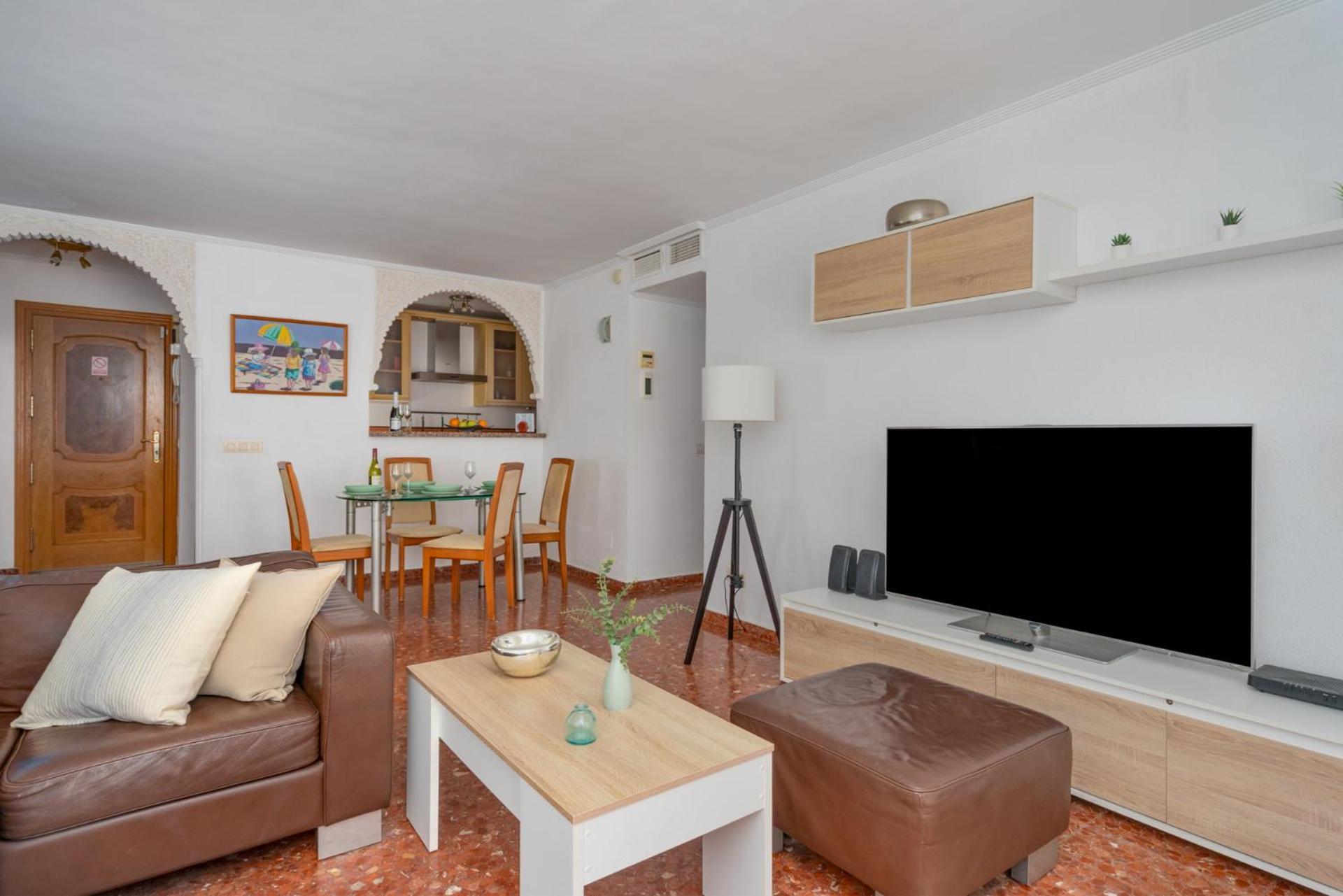 Beachfront, Two Bed- & Bathrooms, Private Parking Fuengirola Exterior foto